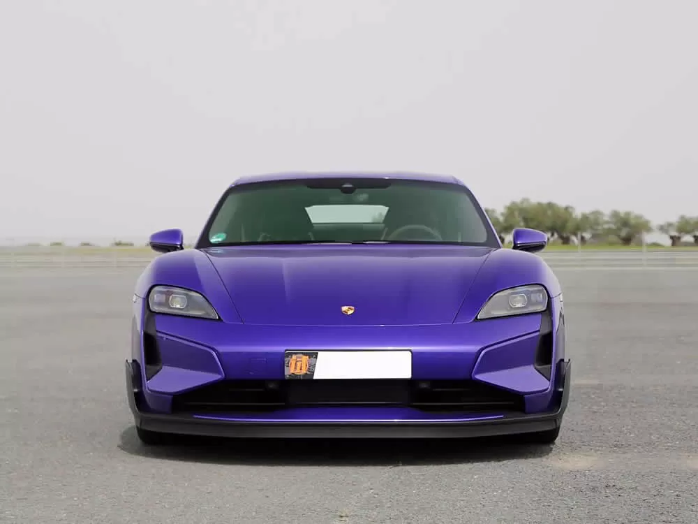 Porsche Taycan EV 2024
