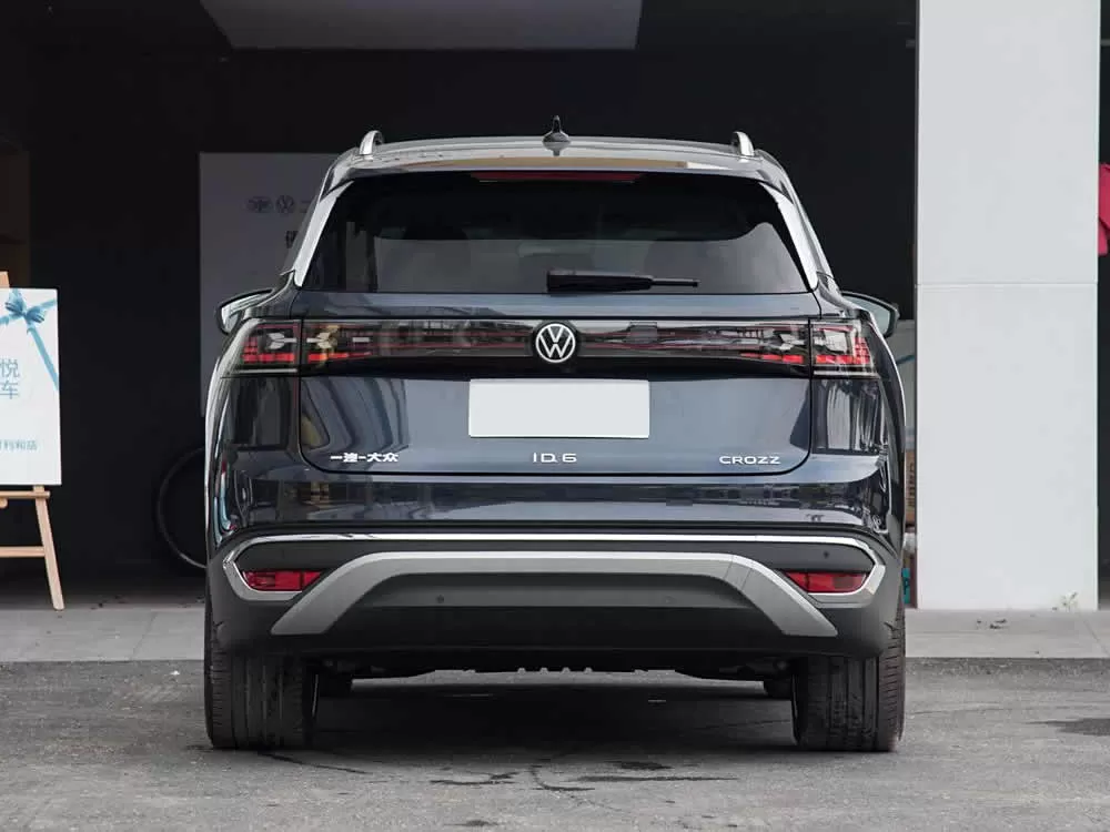 VW ID.6 CROZZ EV 2024