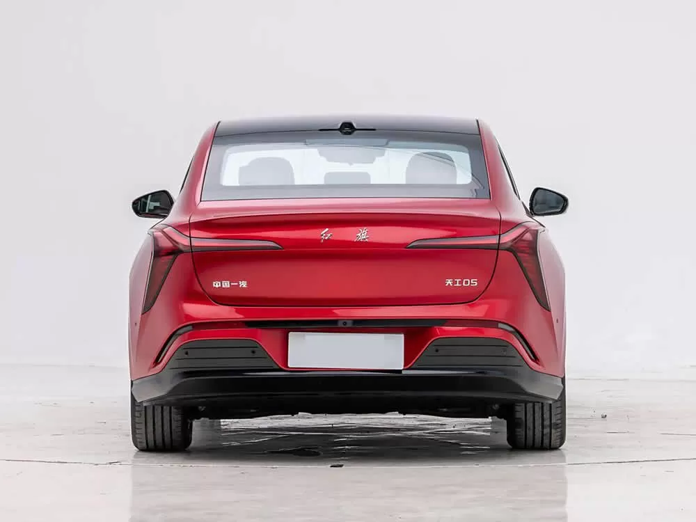 Hongqi Tiangong 05 EV 2025