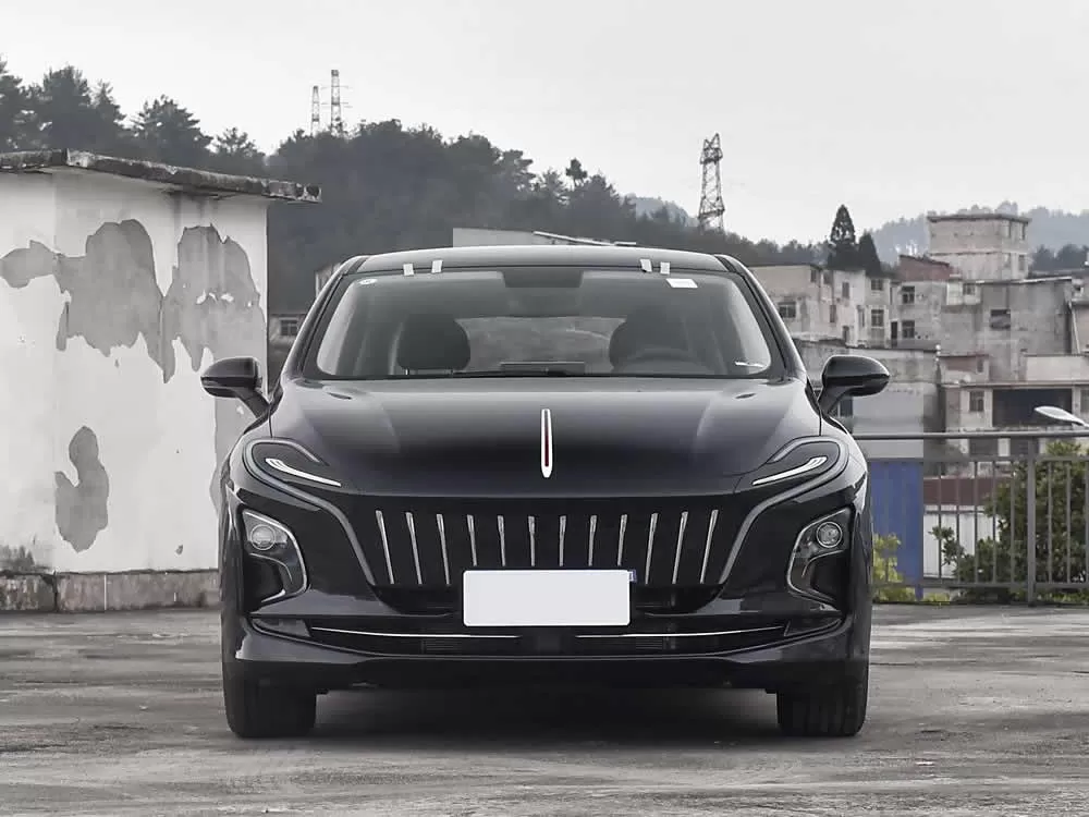 Hongqi E-QM5 EV 2024