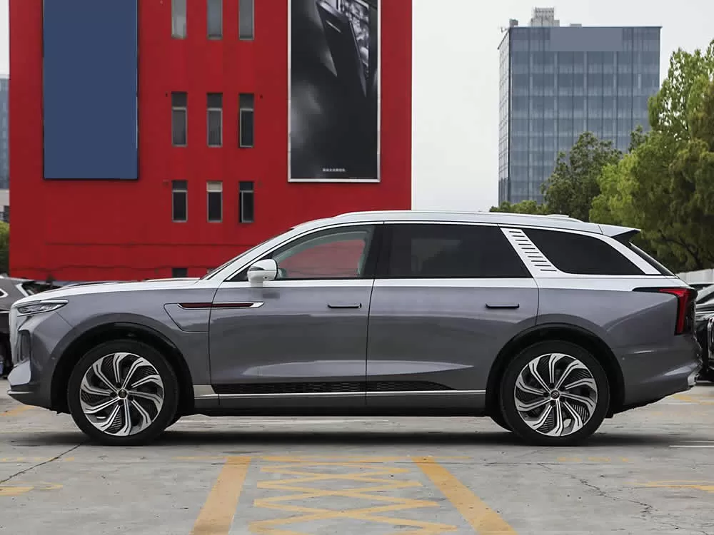 Hongqi HS9 EV 2025