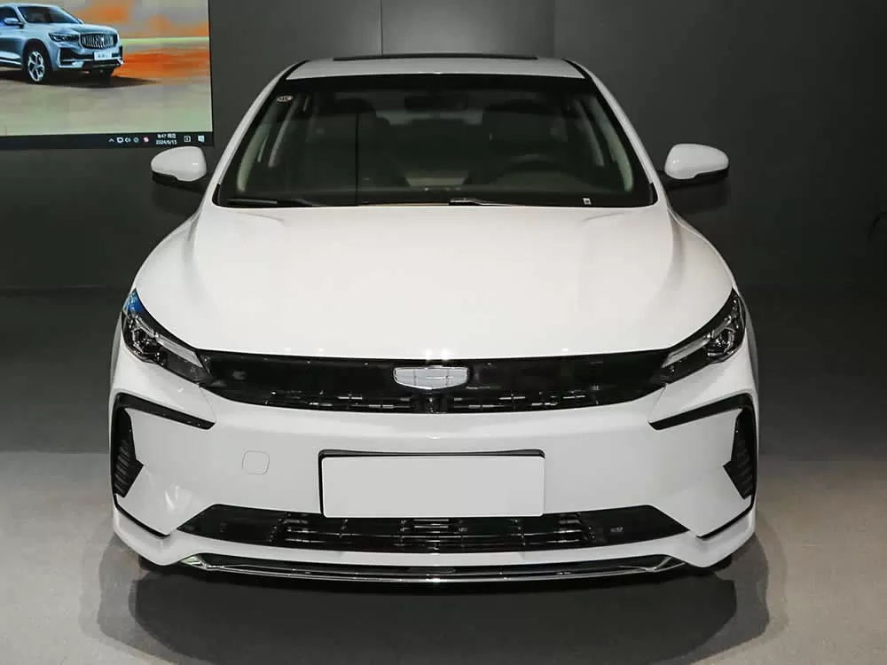 Geely Dihao L HiP 1.5TD-DHT Pro 2024