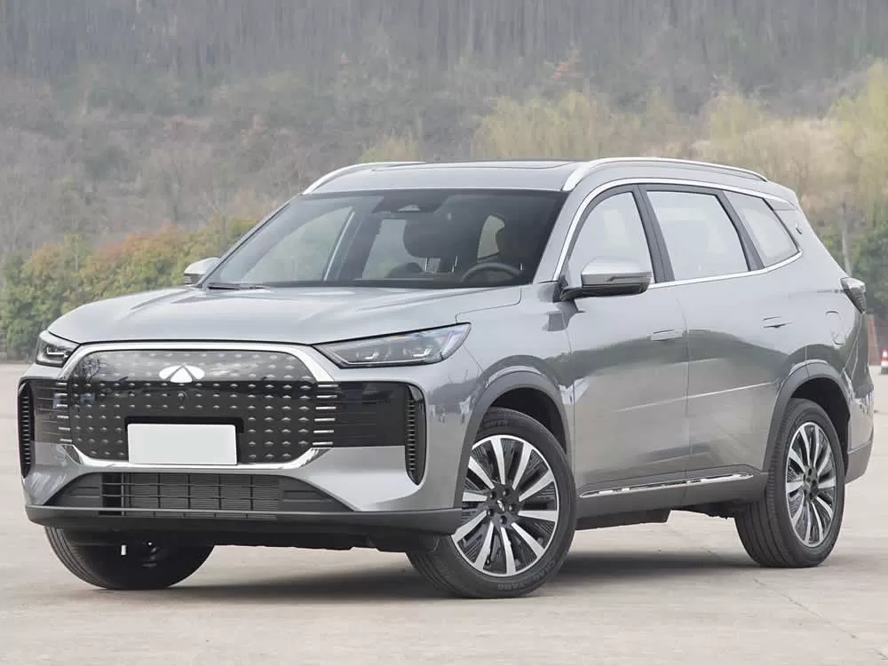Chery FULWIN T8 2025