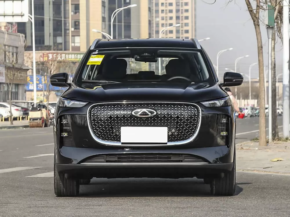 Chery Tiggo 8 Plus C-DM 2025