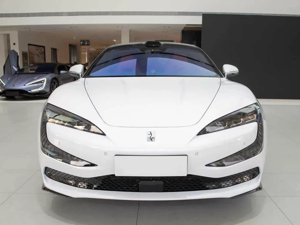 BYD Yangwang U7 EV PHEV 2025