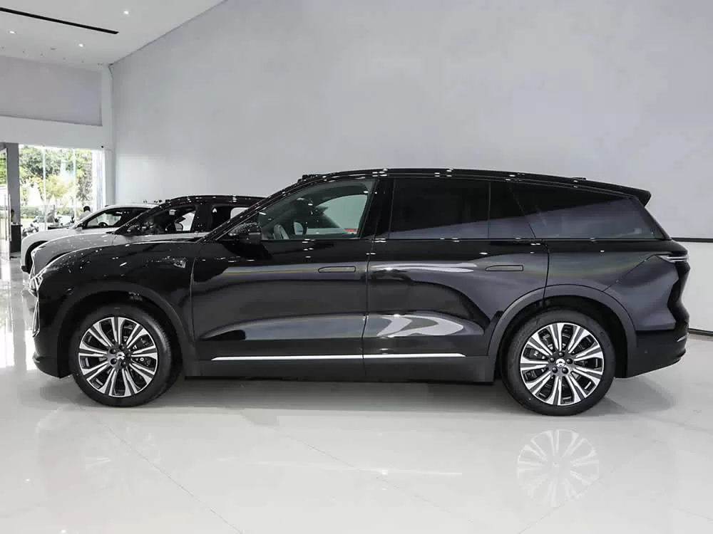 NIO ES8 75kWh 100kWh 2024