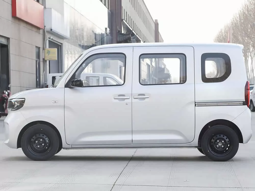Wuling Light EV 2025