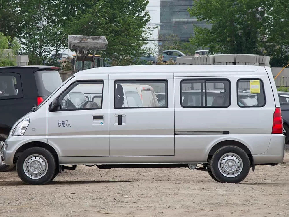 Wuling Rongguang EV 2023