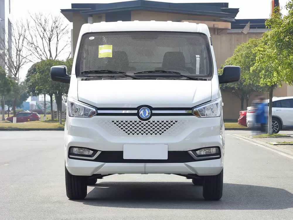 DongFeng Yufeng EM26 EV 2023