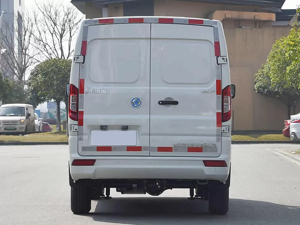 DongFeng Yufeng EM26 EV 2023
