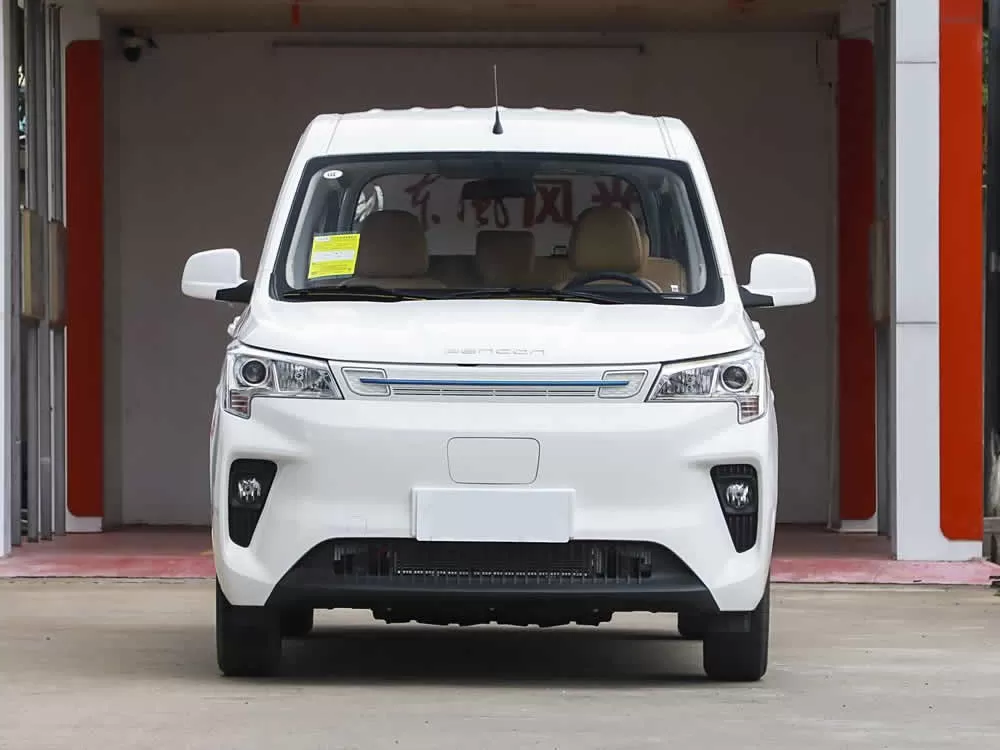 DongFeng FENCON E380 2023
