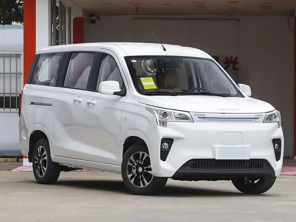DongFeng FENCON E380 2023