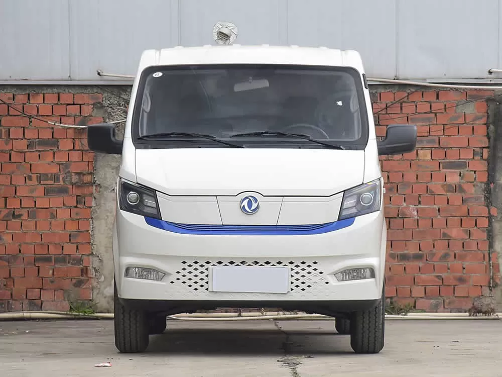 DongFeng Yufeng EM27 EV 2024