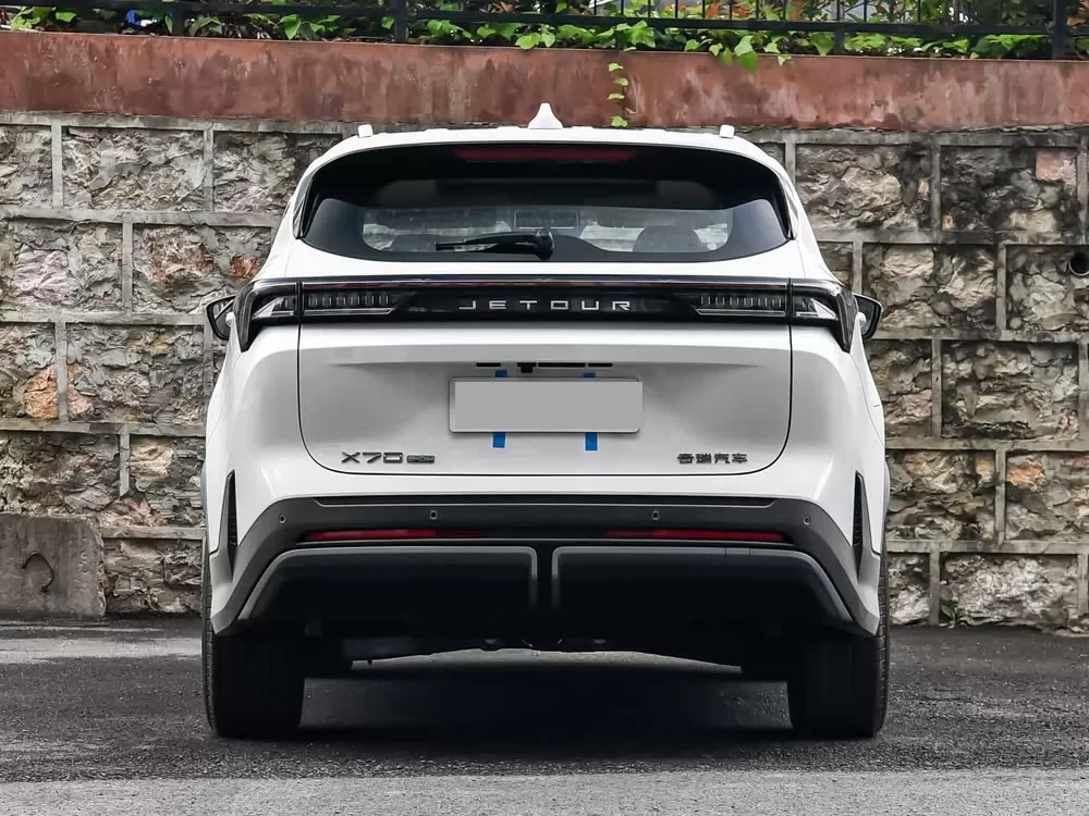JETOUR X70 PLUS C-DM 2025