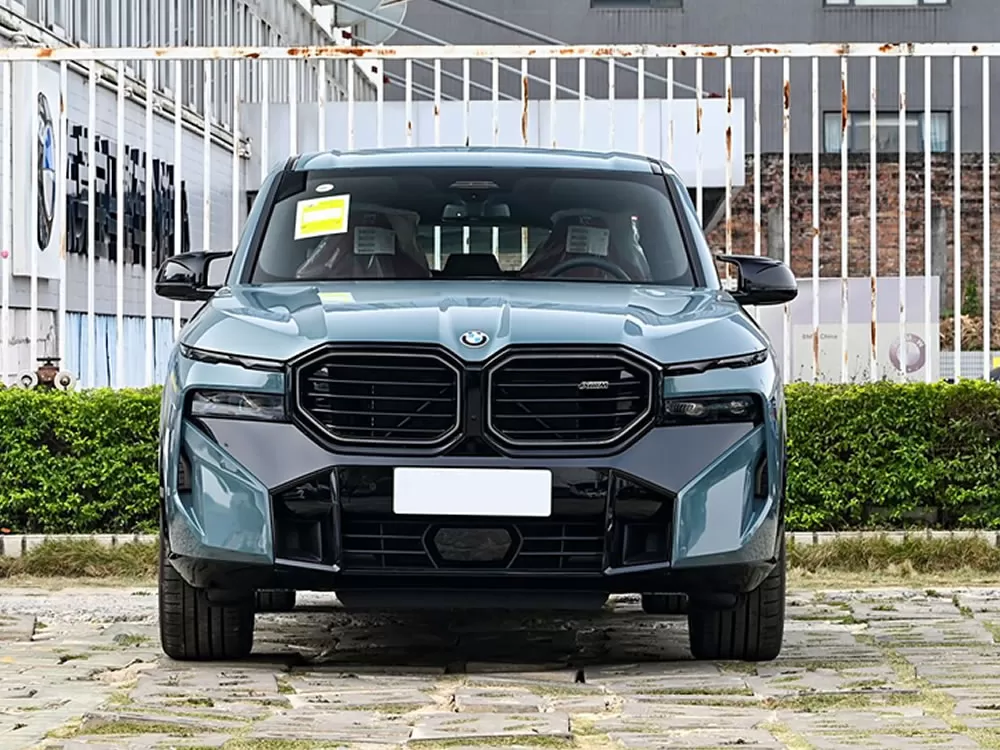 BMW XM 50e 2024