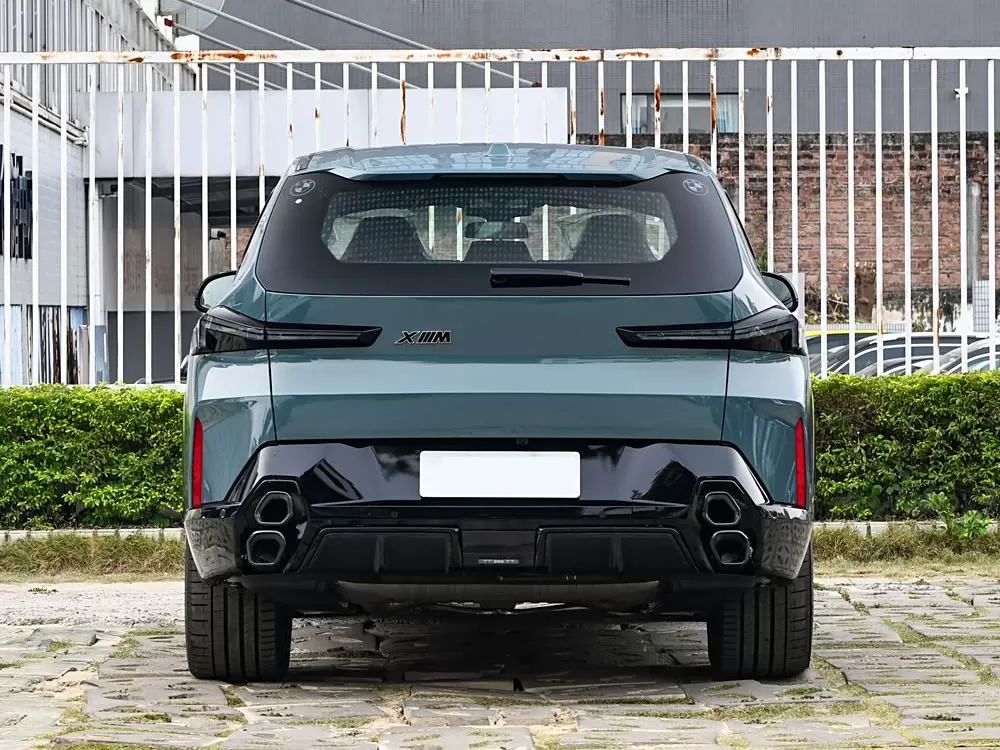 BMW XM 50e 2024