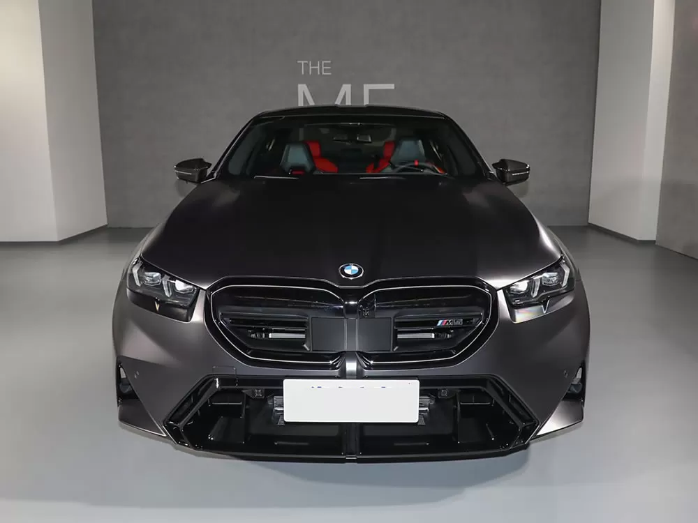 BMW M5 eDrive 2025