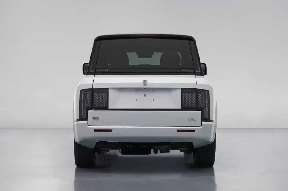 BYD Yangwang U8L