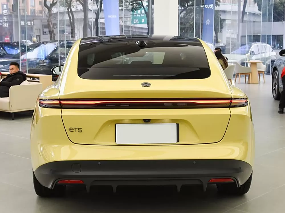 NIO ET5 2025
