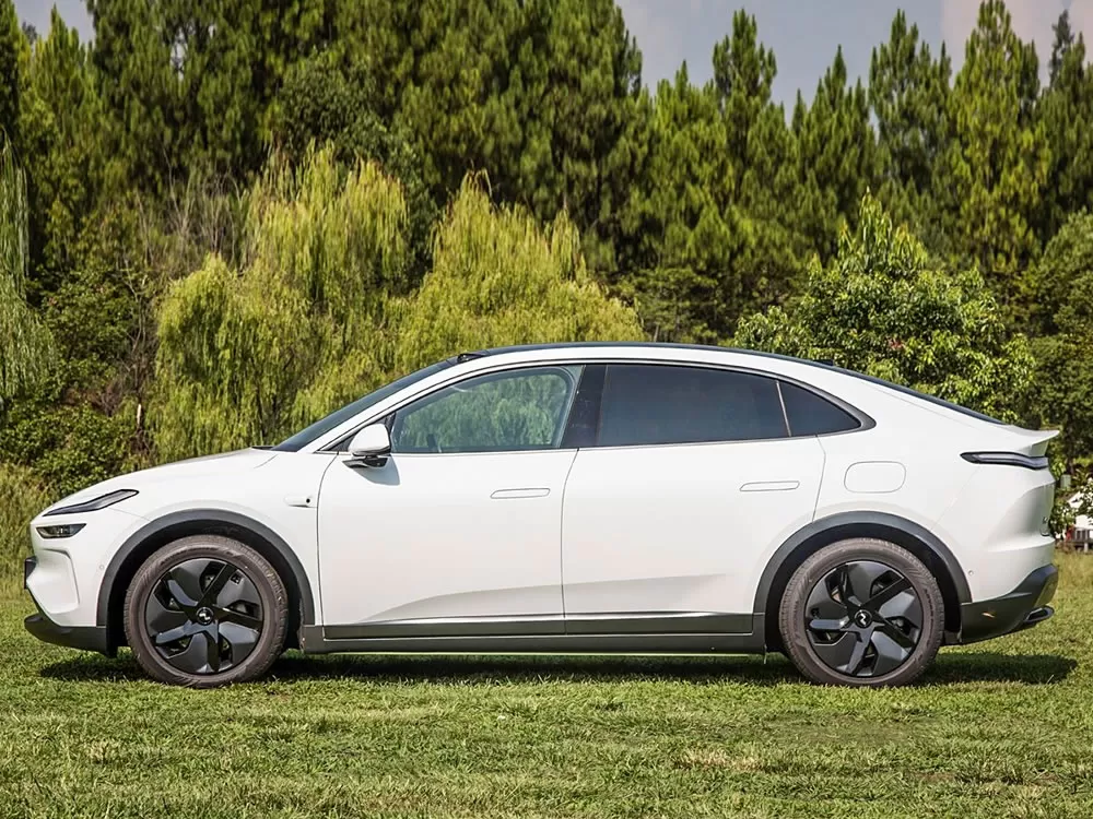 NIO ONVO L60  2024