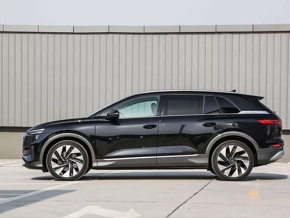 Audi Q5 e-tron EV 2024