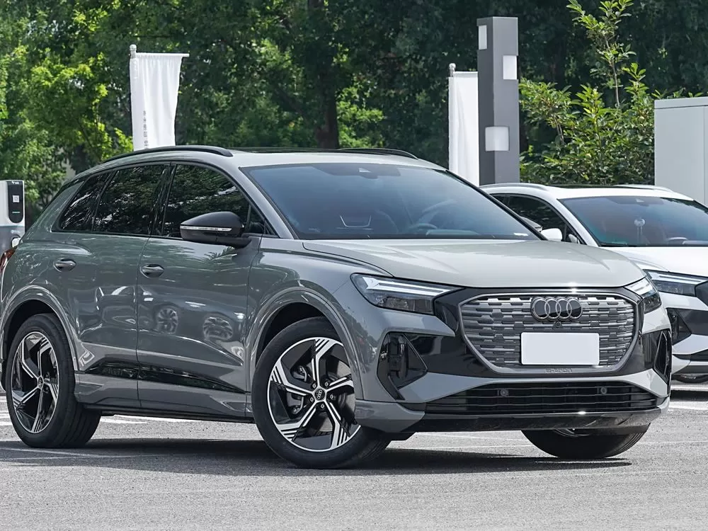 Audi Q4 e-tron EV 2024