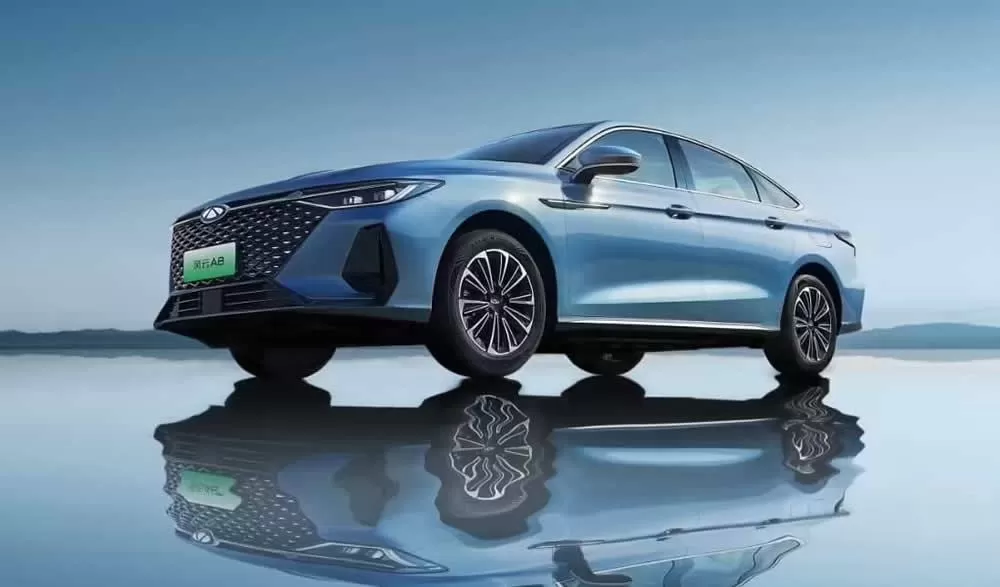 Chery FULWIN A8 2025