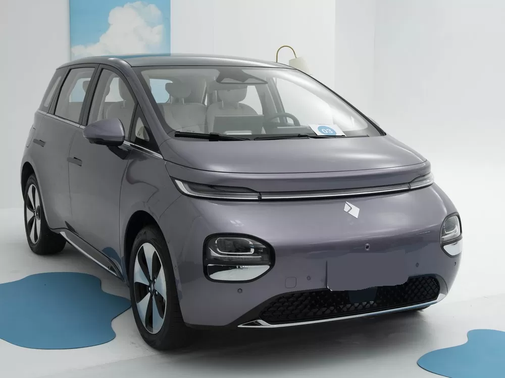Baojun Cloud EV 2023