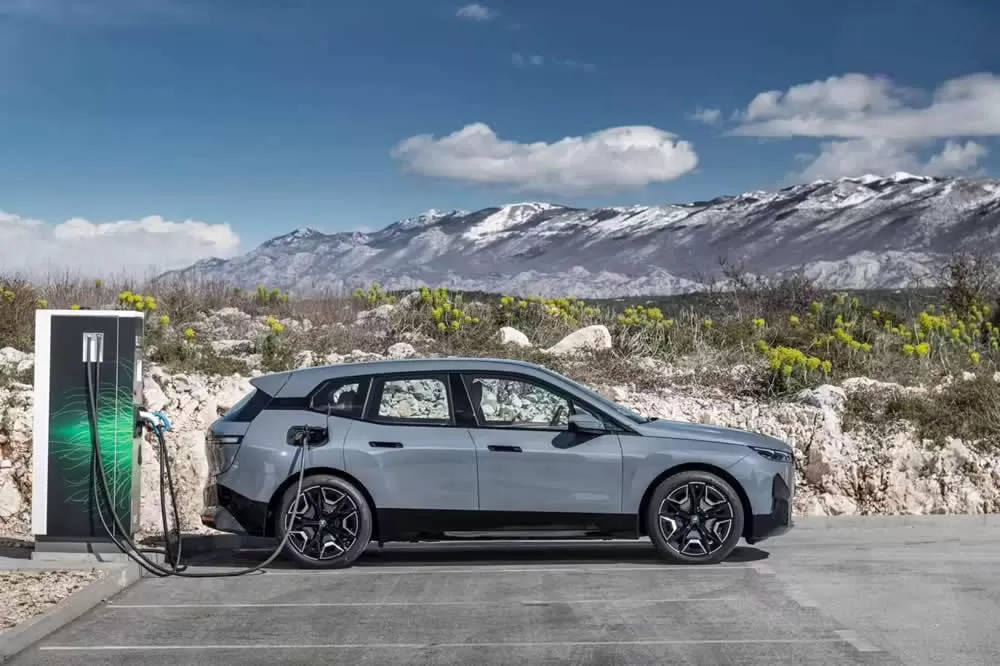 BMW EV
