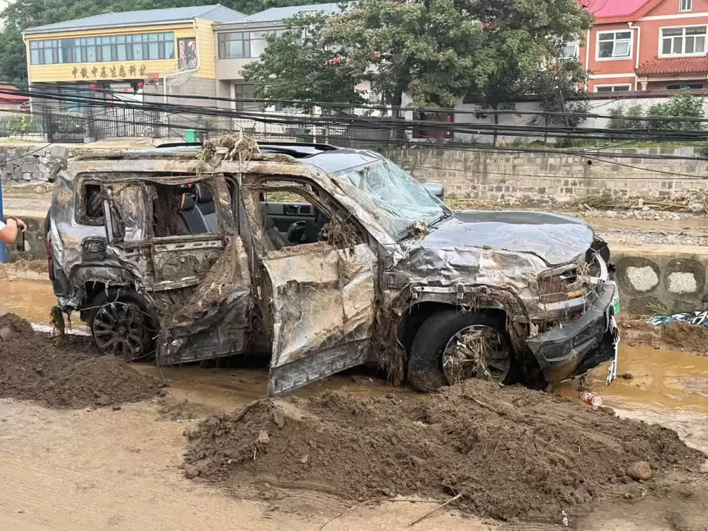 El coche Fórmula Leopard Titan 5 tras el rescate