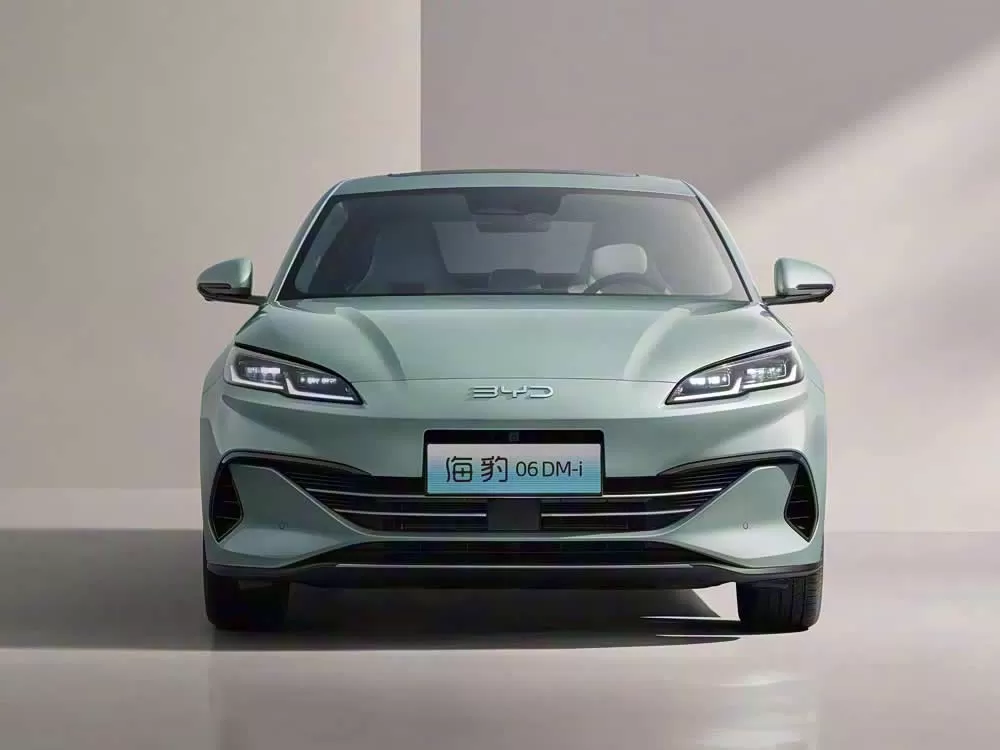 BYD 2026 Seal 06 DM-i Premium Edition