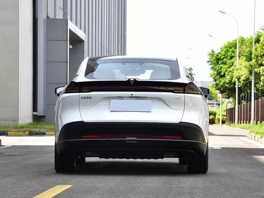 Deepal L07 REEV/EV 2025