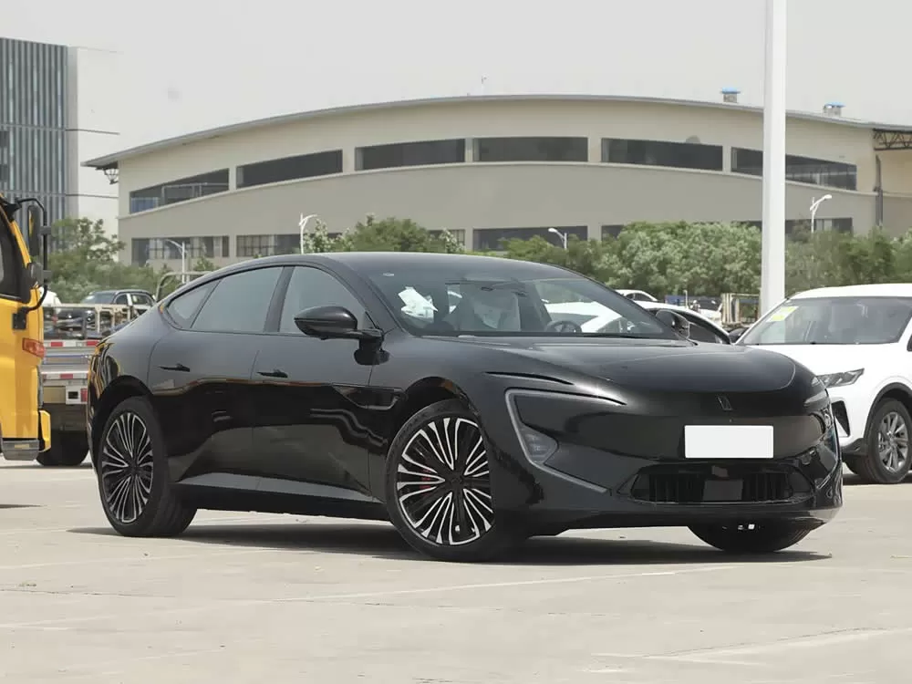 أفاتر 12 ريف/إيف 2025