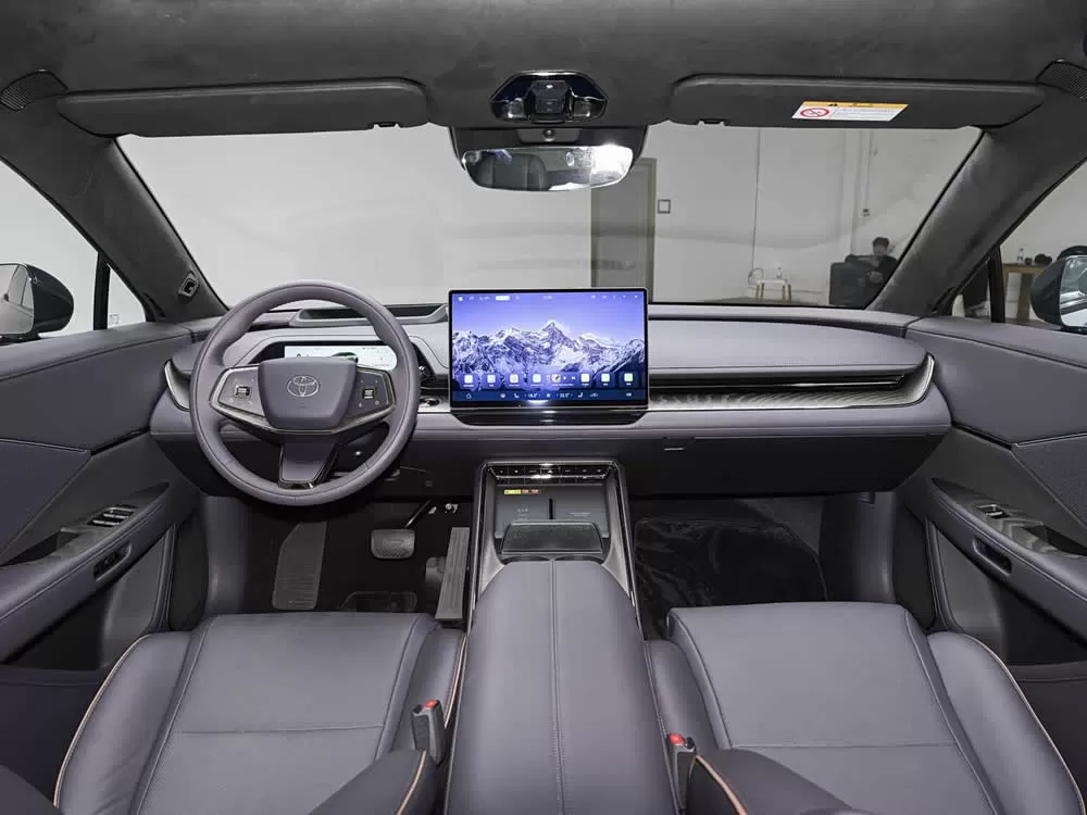 2026 تويوتا للألعاب (bZ 7)