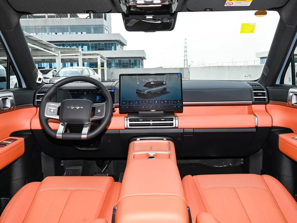 فورمولا ليوبارد تيتانيوم 7 موديل 2025