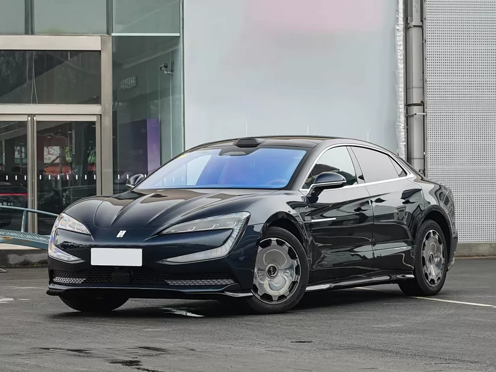 BYD Yangwang U7 EV PHEV 2026