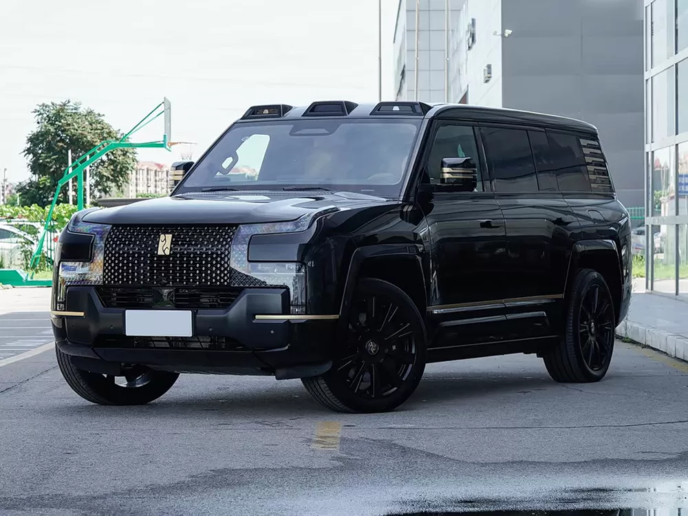 BYD Yangwang U8L 2026