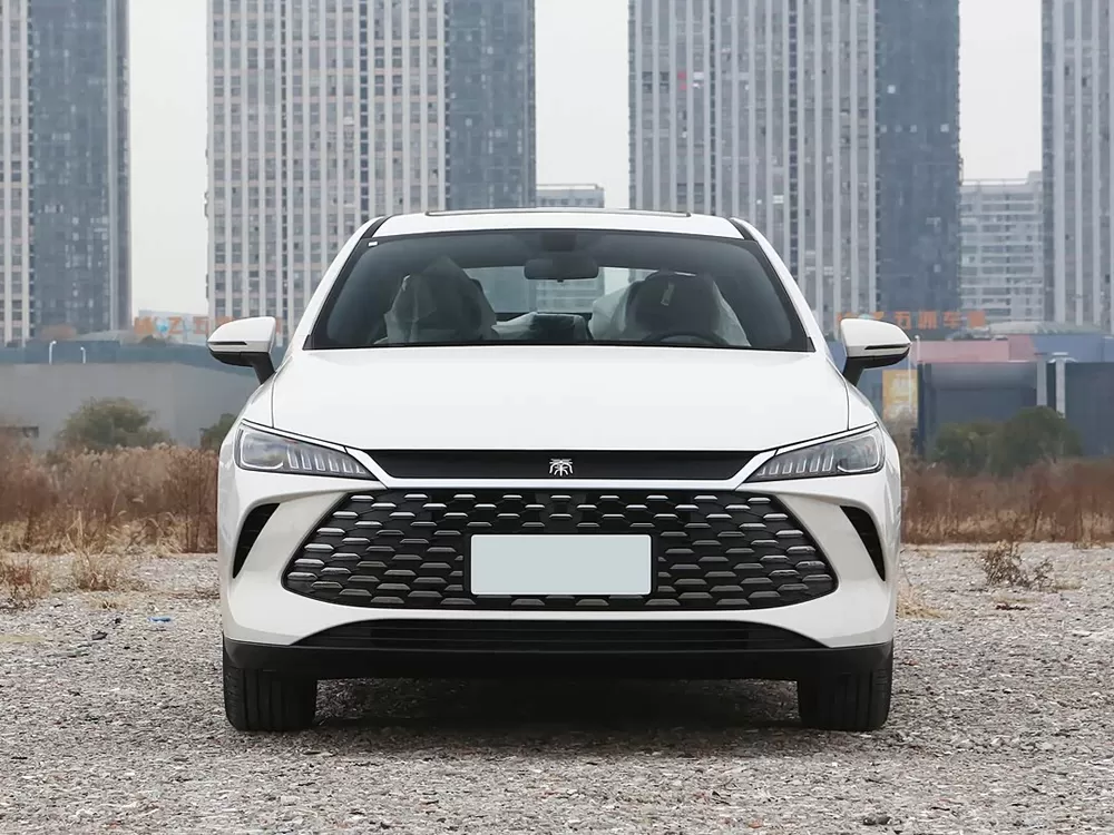 BYD Qin Plus DM-i 2026