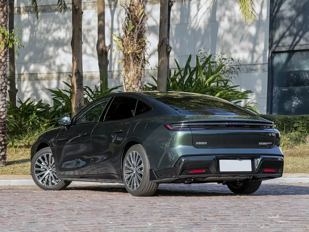 2026 GEELY Galaxy Xingyao 8 — Voyager Series