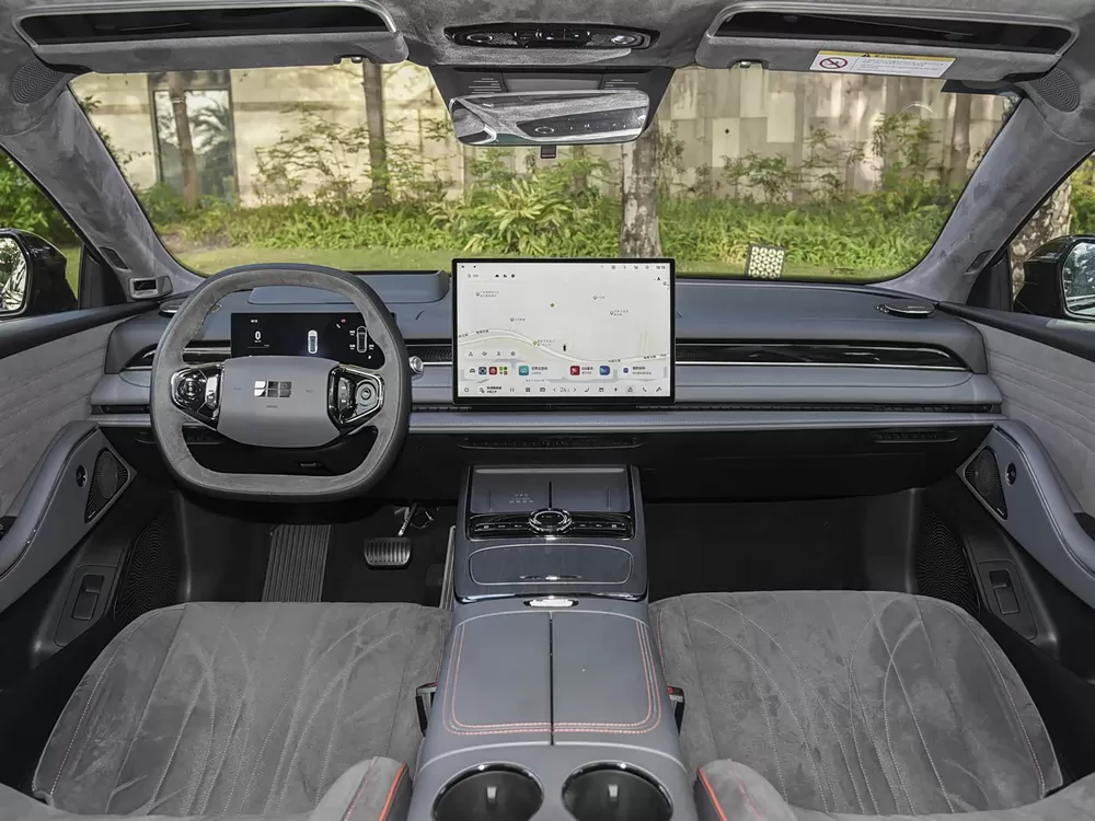 2026 GEELY Galaxy Xingyao 8 — Voyager Series