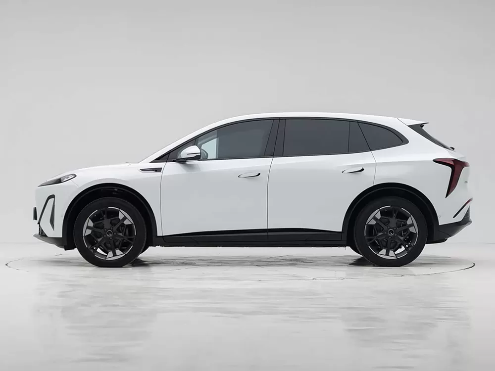 هونغكي تيانغونغ 06 EV 2025