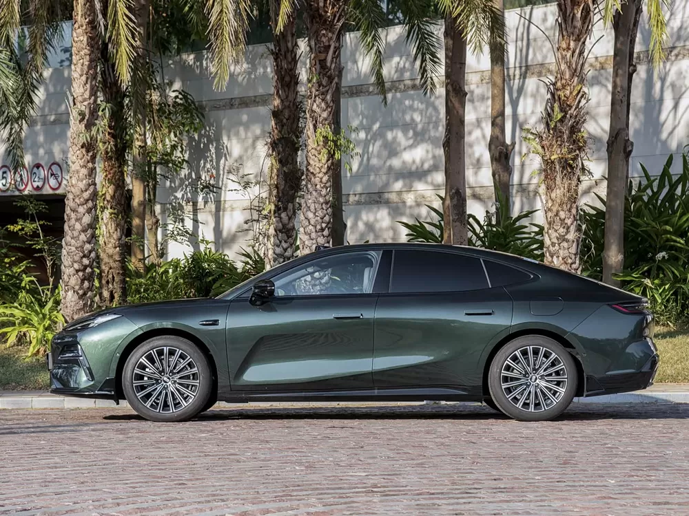 Geely GALAXY XingYao 8 EM-i 2026