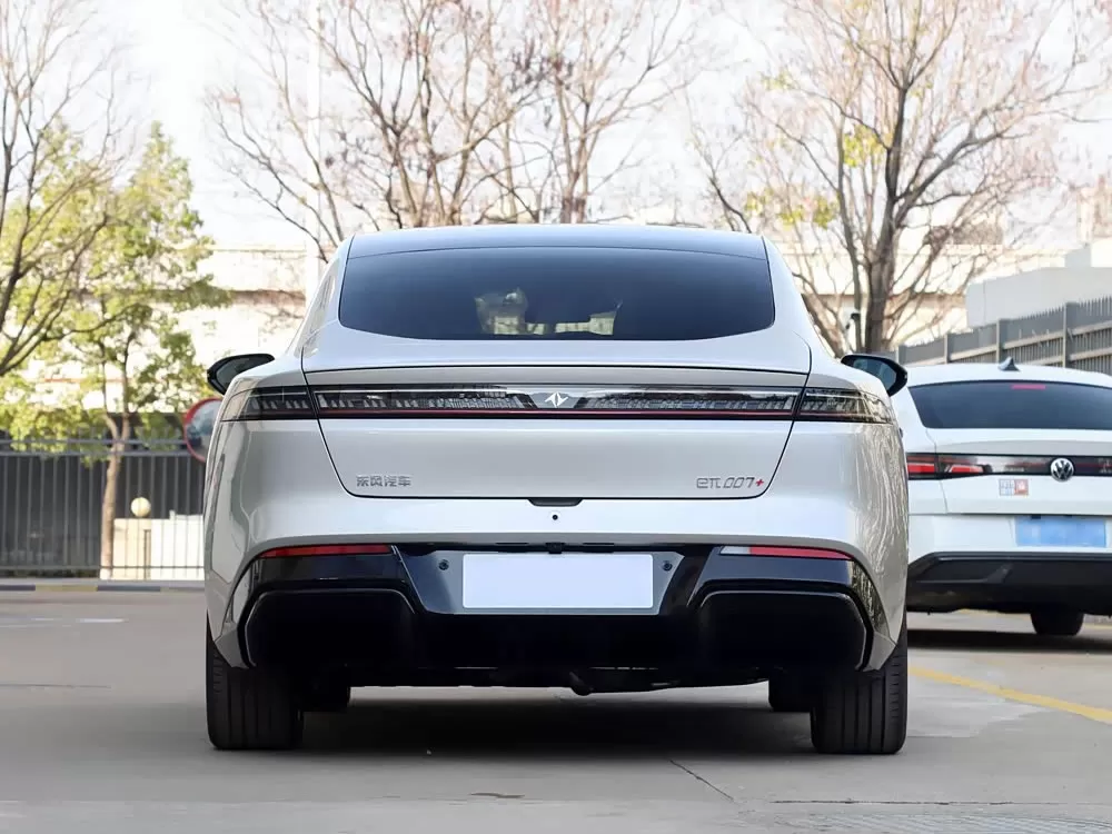 دونغفنغ e&pi;007 EV جديد 2026