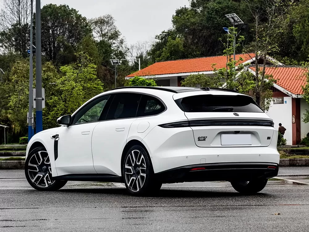 2026 NIO ET5T