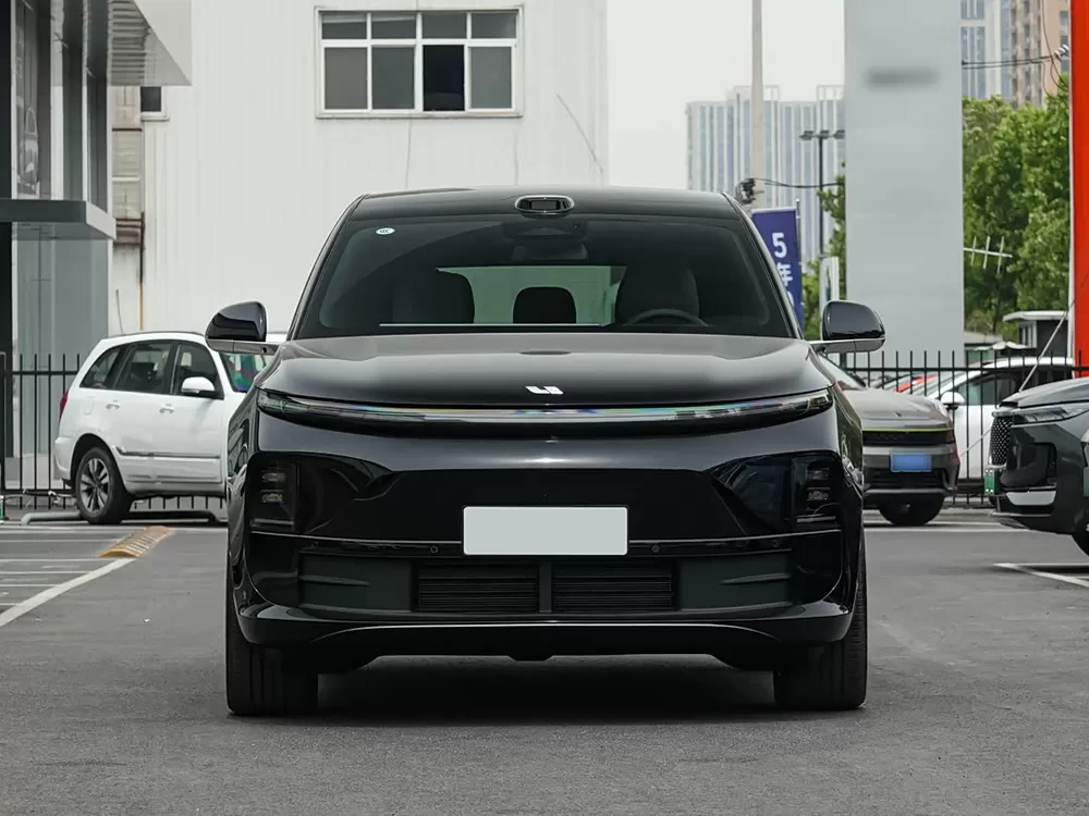 LiXiang L6 Pro Max 2025