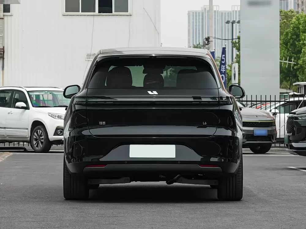 LiXiang L6 Pro Max 2025