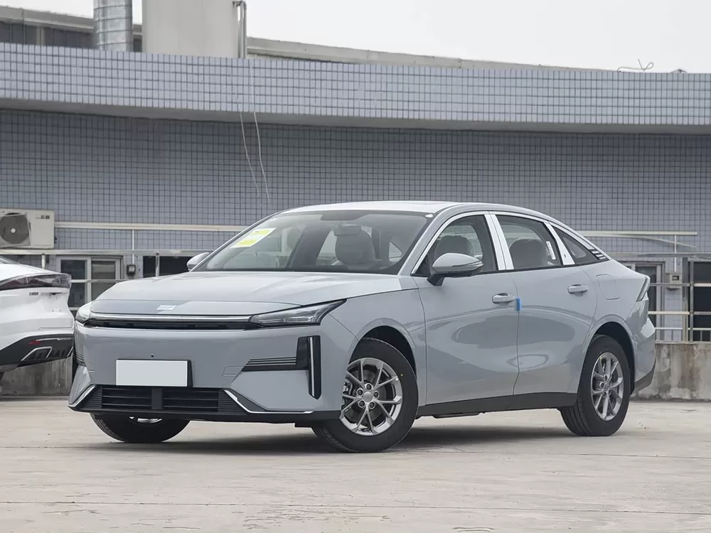 Geely Galaxy L6 EM-i 60km 140km 2025