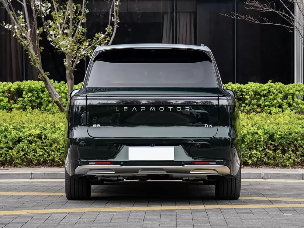 LEAPMOTOR D19 REEV&zwnj;/EV 2026