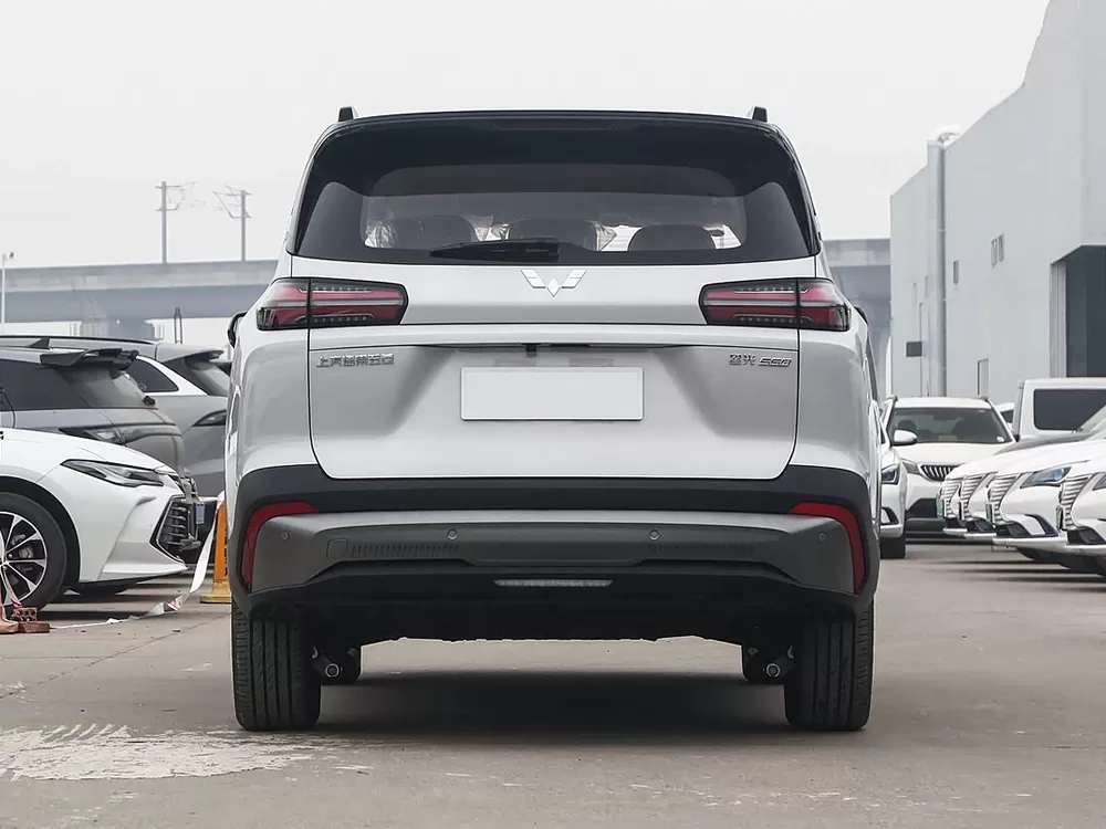 Wuling Starlight / Xingguang 560 PHEV/EV 2026