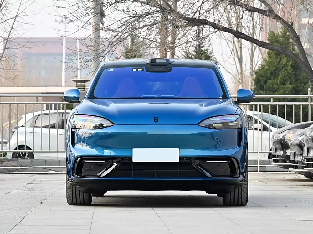 HIMA 2026 AITO M6: The Cutting-Edge Smart SUV